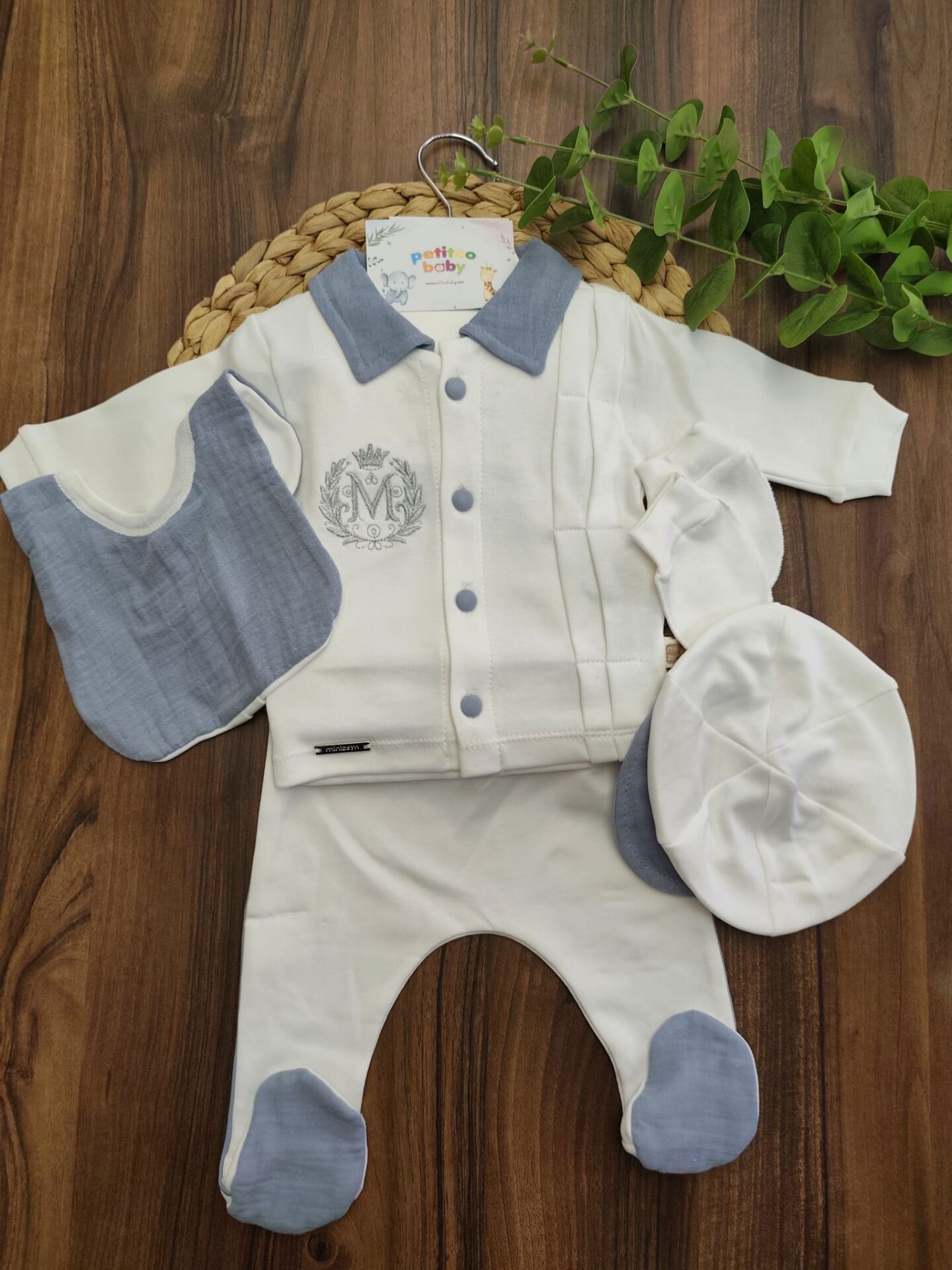 Mini Zeyn Harf Nakışlı 5 li  Hastane Çıkışı Yenidoğan Zıbın Set